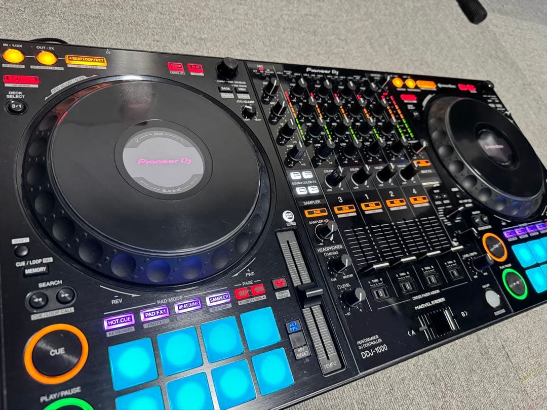 Pioneer DJ DDJ-1000 コントローラー