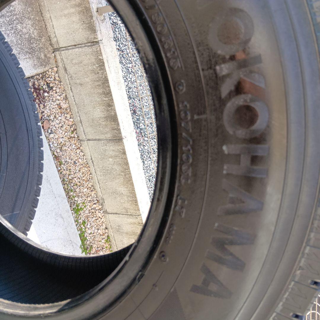 195/80R15 107/105L LT YOKOHAMA 3本での販売