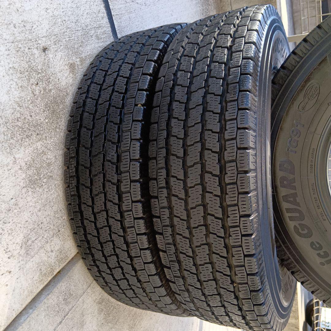 195/80R15 107/105L LT YOKOHAMA 3本での販売