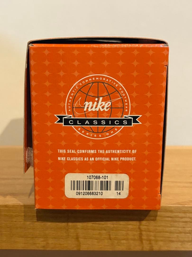 【新品未開封】 NIKE classic ミニチュア シューズ フィギュア