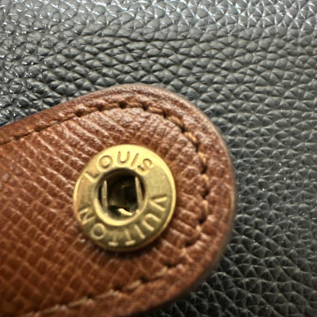ブ*ル様 Louis Vuitton モノグラム 二つ折り財布