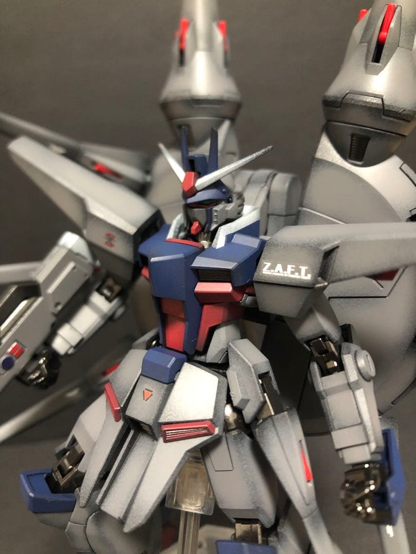 う*ん様 HGCE レジェンドガンダム　全塗装完成品　SEED バンダイ　ガンプ