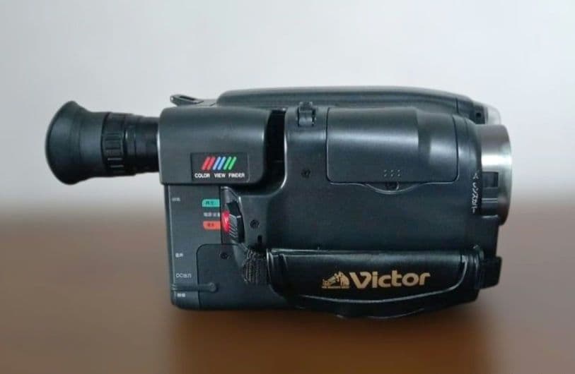 希少　Victor GR-AX95　ビデオカメラ