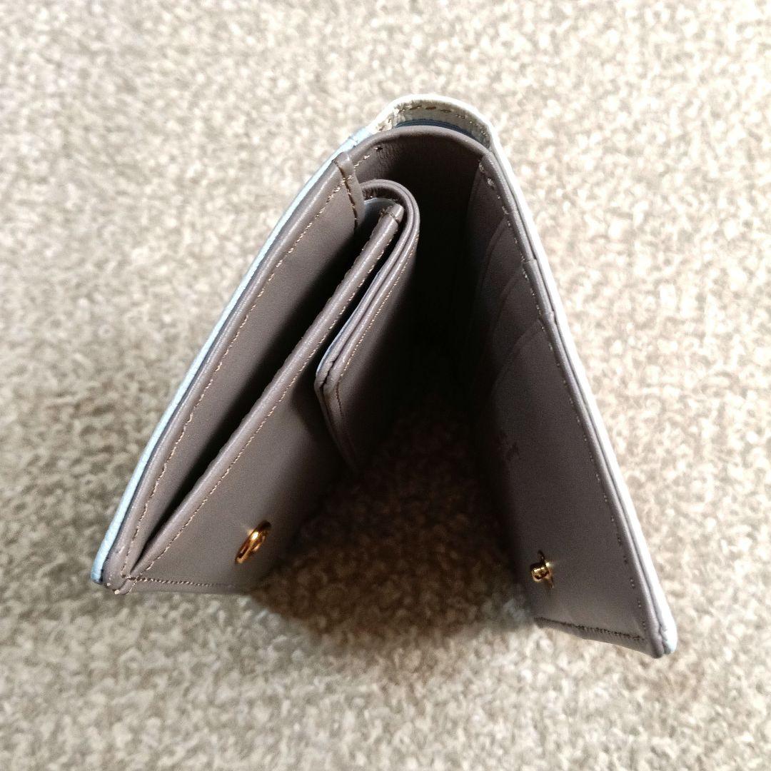 サマンサタバサ　バイカラーフロントベルト　二つ折り財布　牛革　箱　保証書あり