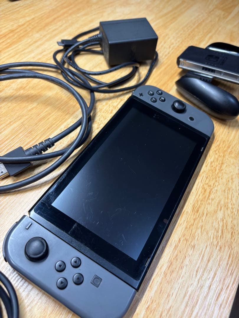 Nintendo Switch 本体 + SDカード64GB
