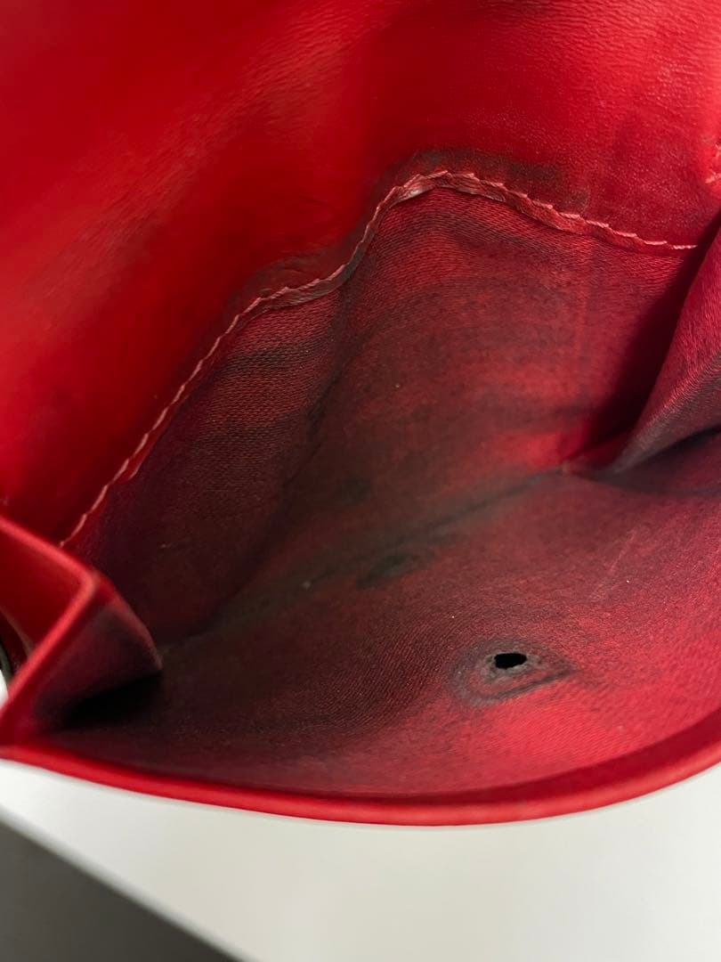 Christian Louboutin スタッズ 二つ折り財布 ルブタン