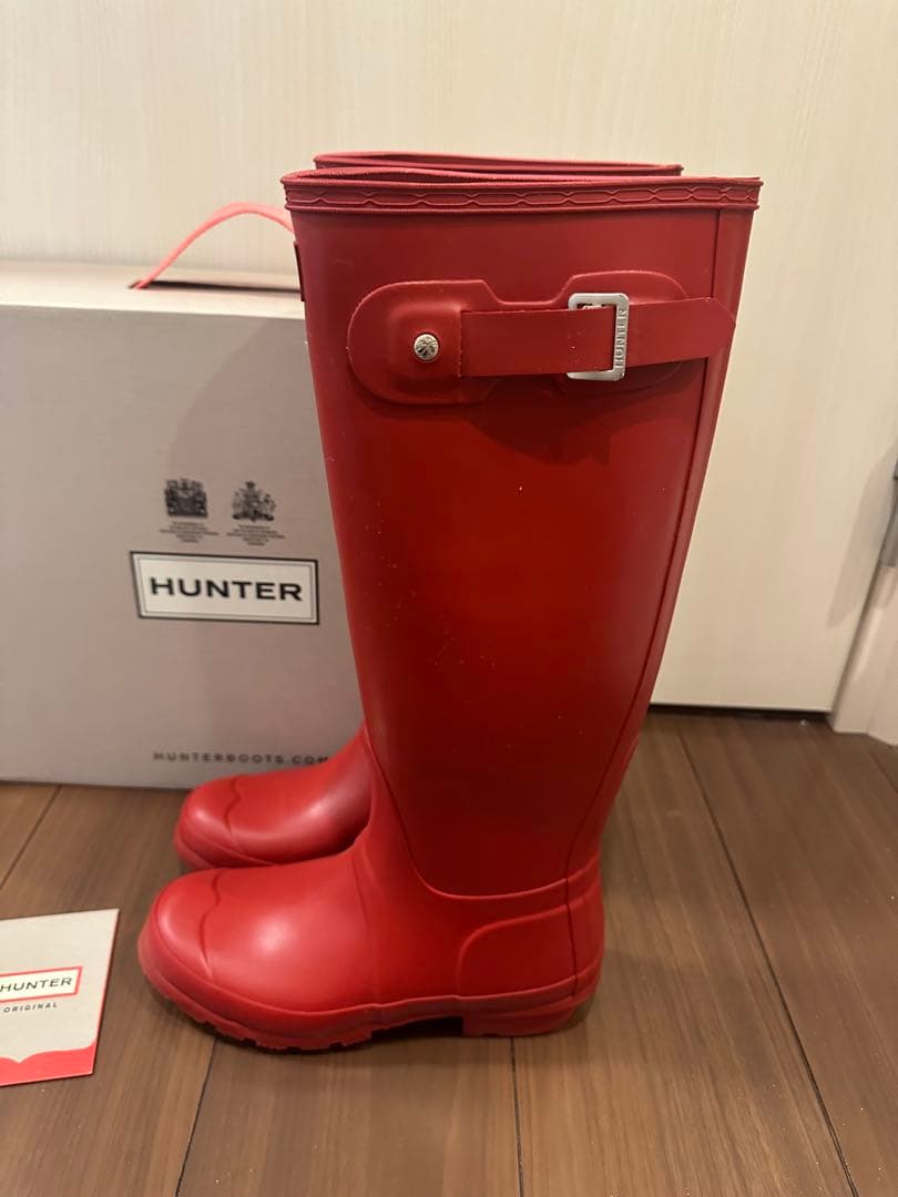 箱付き HUNTER 長靴 レッド 赤　バックル付き 22.5cm〜23cm
