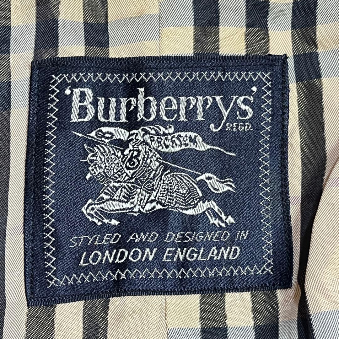 BURBERRY レッド トレンチコート　ノバチェック裏地　ベルト無し