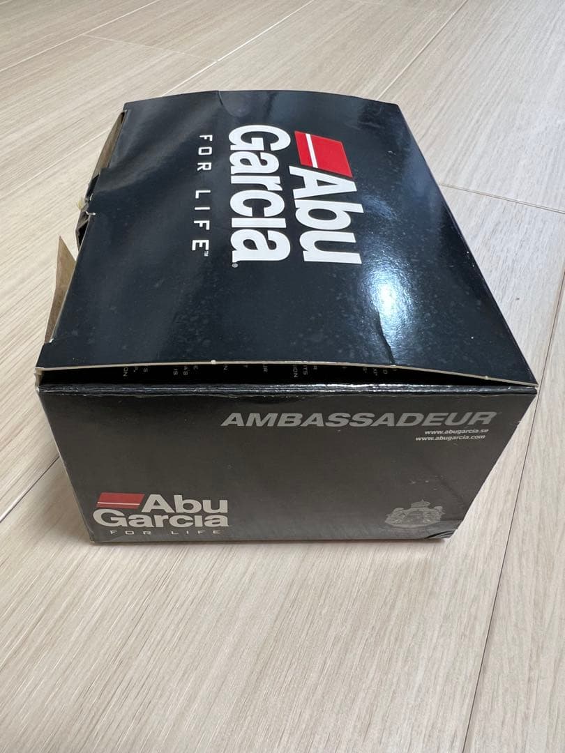 y*n様 希少　超美品　Abu Garcia 5601C4 ベイトリール　左巻き