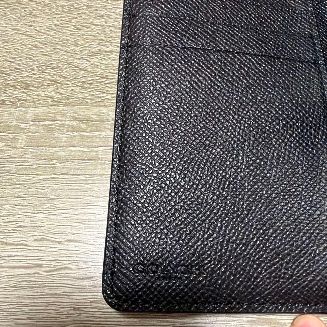 コーチ　二つ折り財布　ブラック