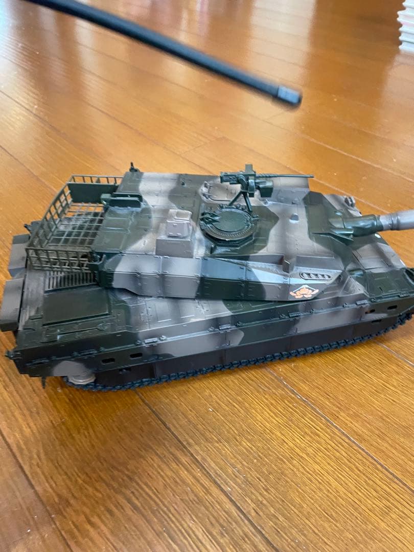 陸上自衛隊　74式戦車、10式戦車　セット