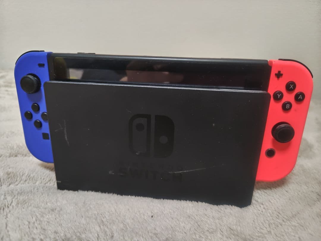 Nintendo Switch 本体 青/赤 ドック付き（箱無し）