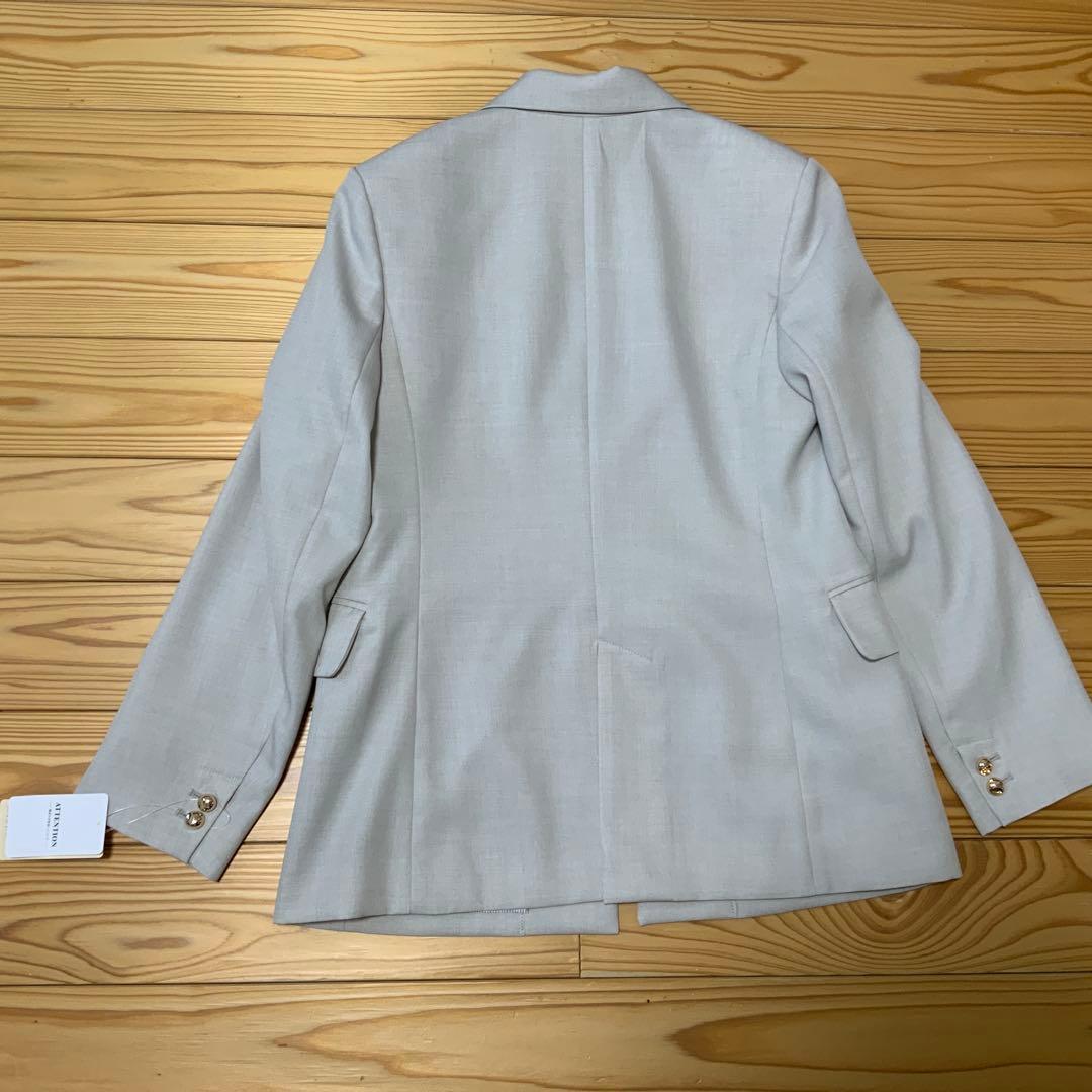 ラ トータリテ　未使用品　ライトベージュ コンシャスジャケット