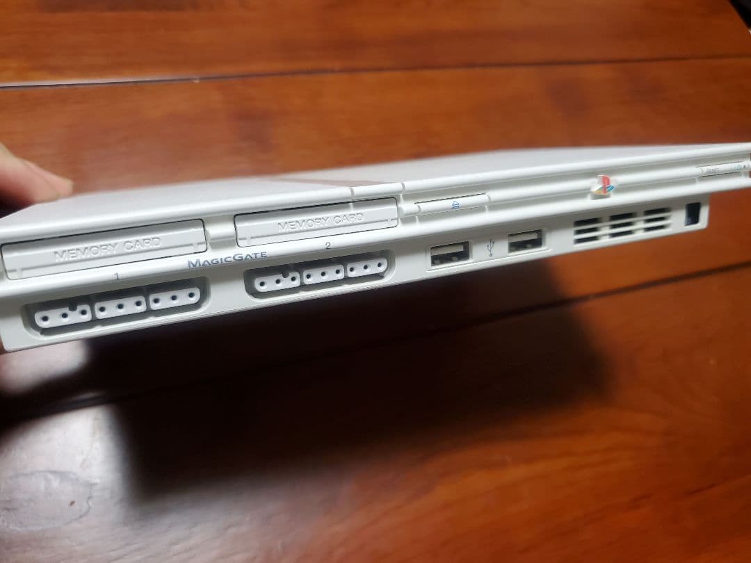SONY PlayStation2 SCPH-70000　ホワイト　動作確認済み