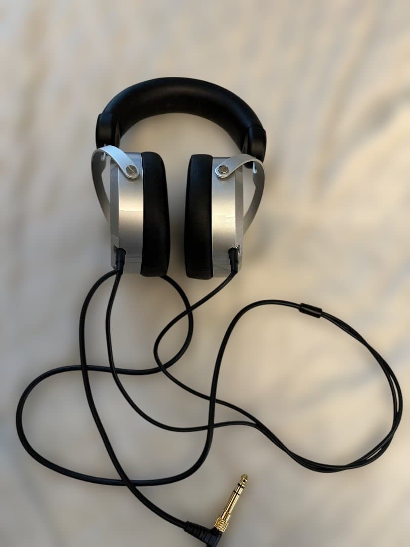 HIFIMAN　HE400se 平面磁界駆動型ヘッドホン