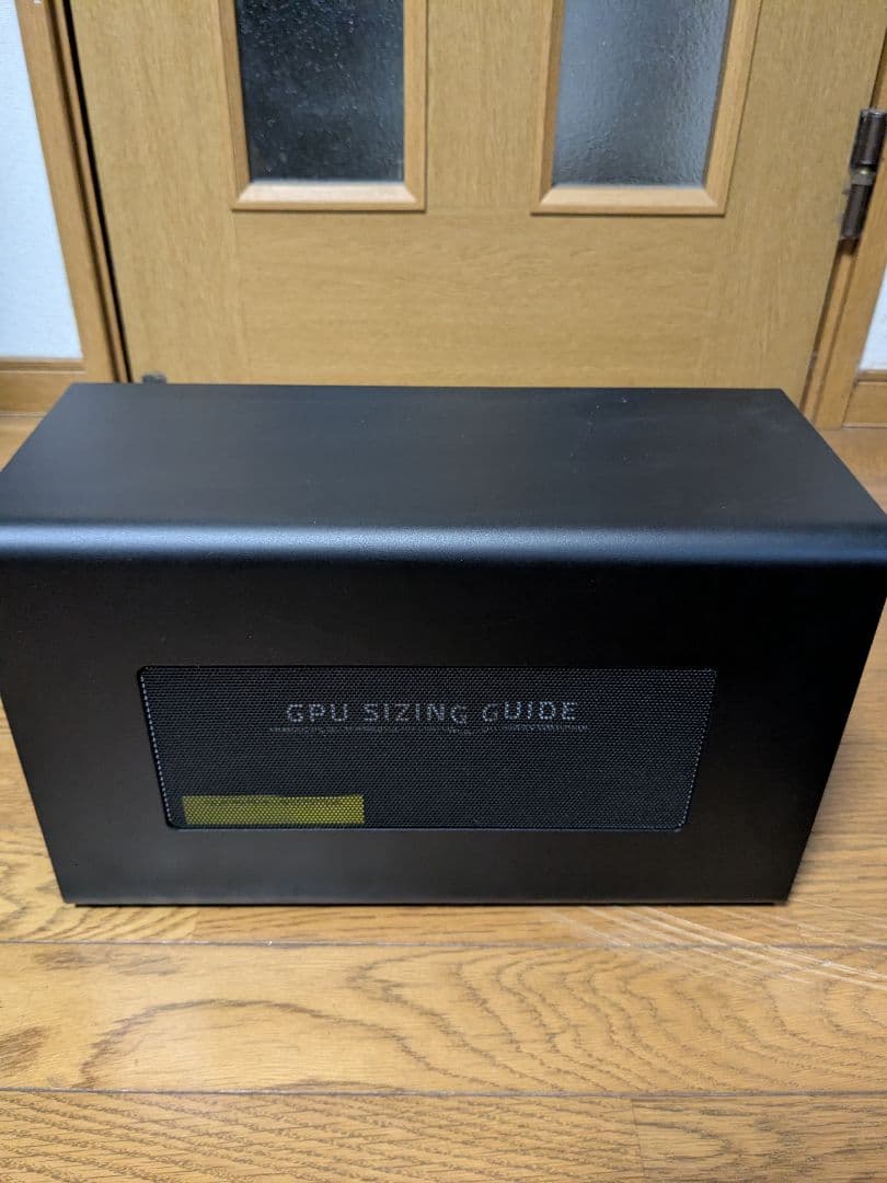 Razer Core X 外部GPUエンクロージャー　外付グラフィックボックス