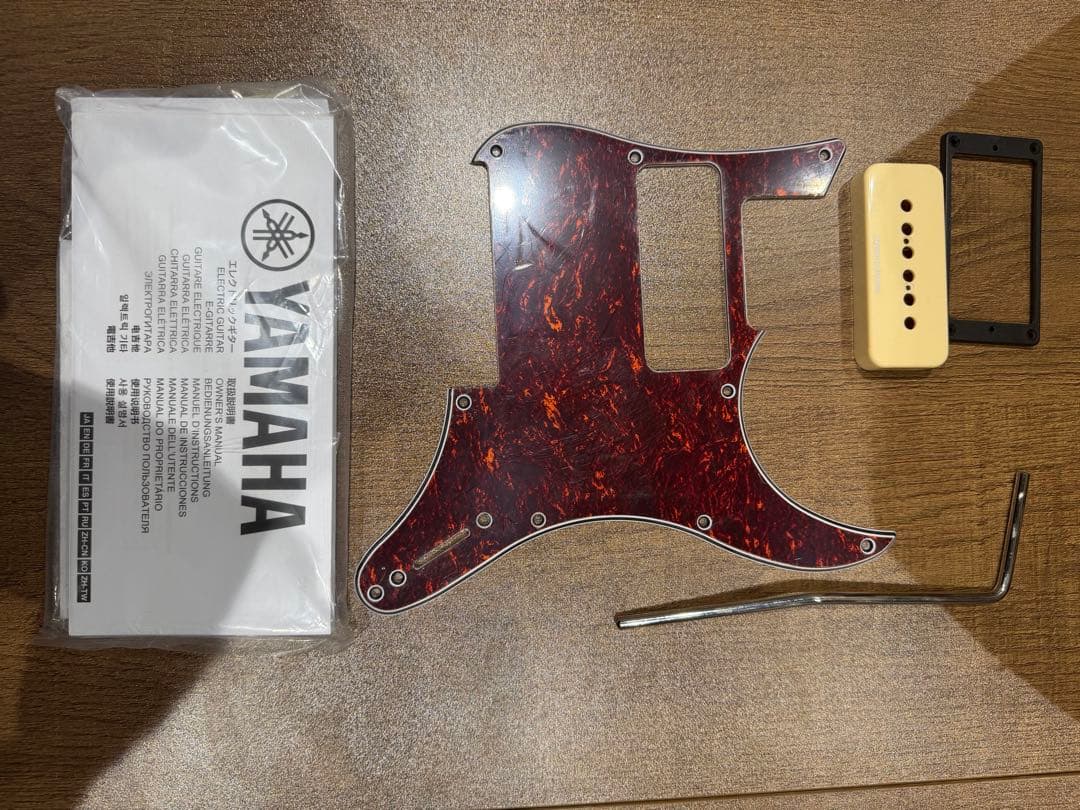 YAMAHA PACIFICA 611VFM ぼっちざろっくカスタム