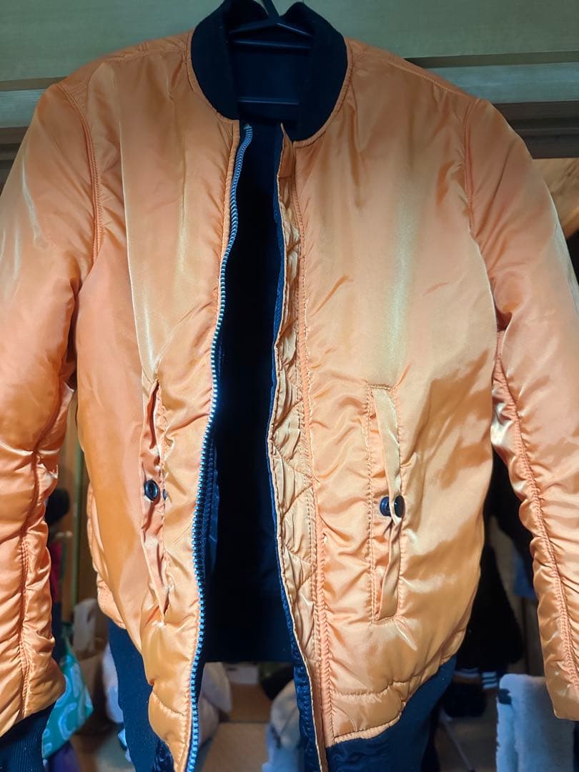 Alpha Industries MA-1 フライトジャケット 黒