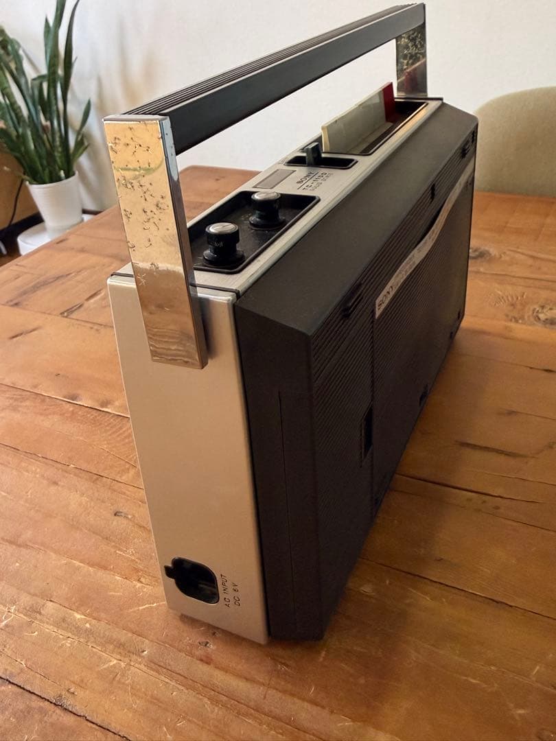 【昭和レトロ】ケースありSONYカセットレコーダー（TC-1150）
