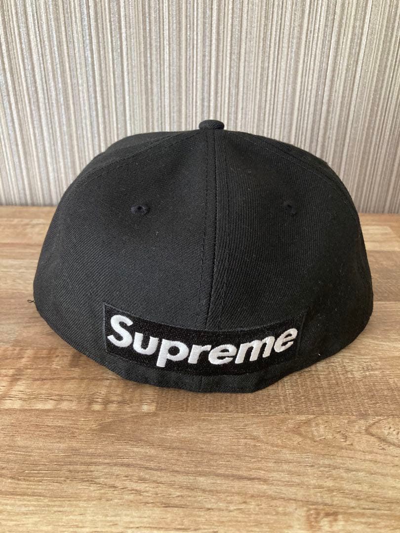 Supreme Reverse Box Logo New Era®