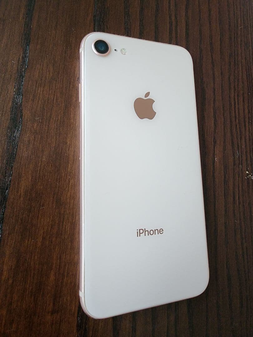 iPhone8 本体 256GB