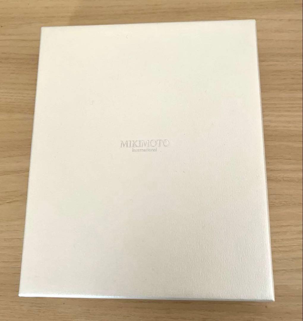【未使用】MIKIMOTO フォトスタンド 熊とてんとう虫とクローバーのチャーム