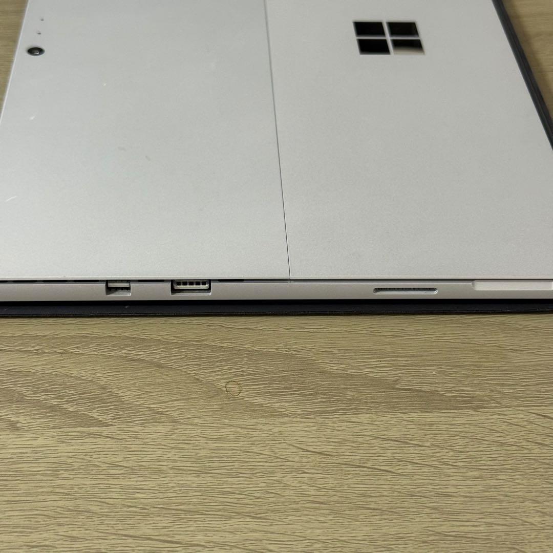 Surface Pro 6 1796 SSD128GB メモリー8GB 美品