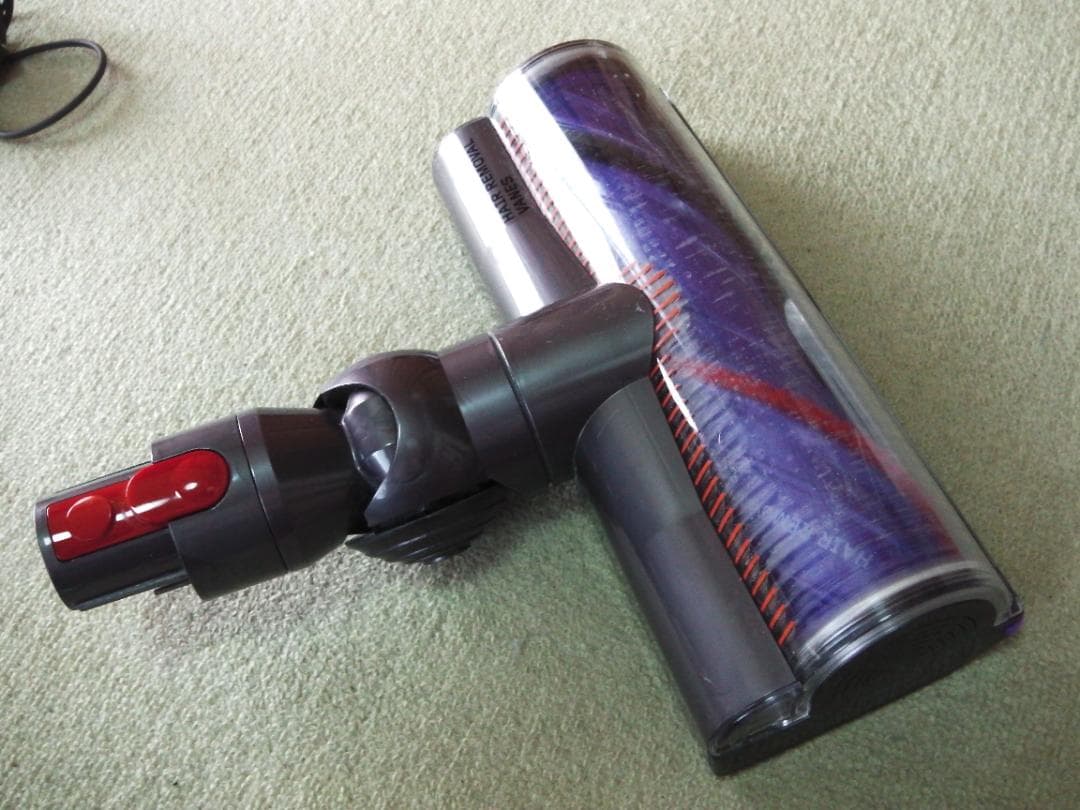 ダイソンV7 アドバンスド SV37 Dyson コードレスクリーナー