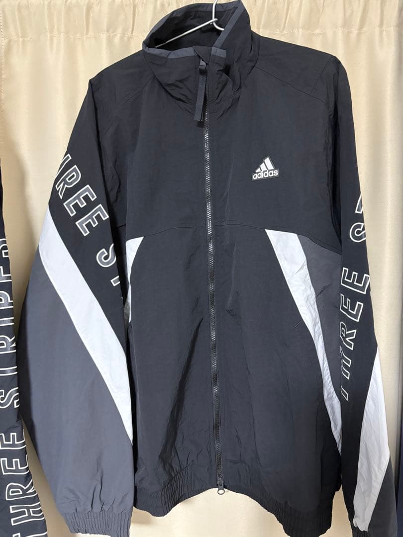 adidas ジャージ上下セット
