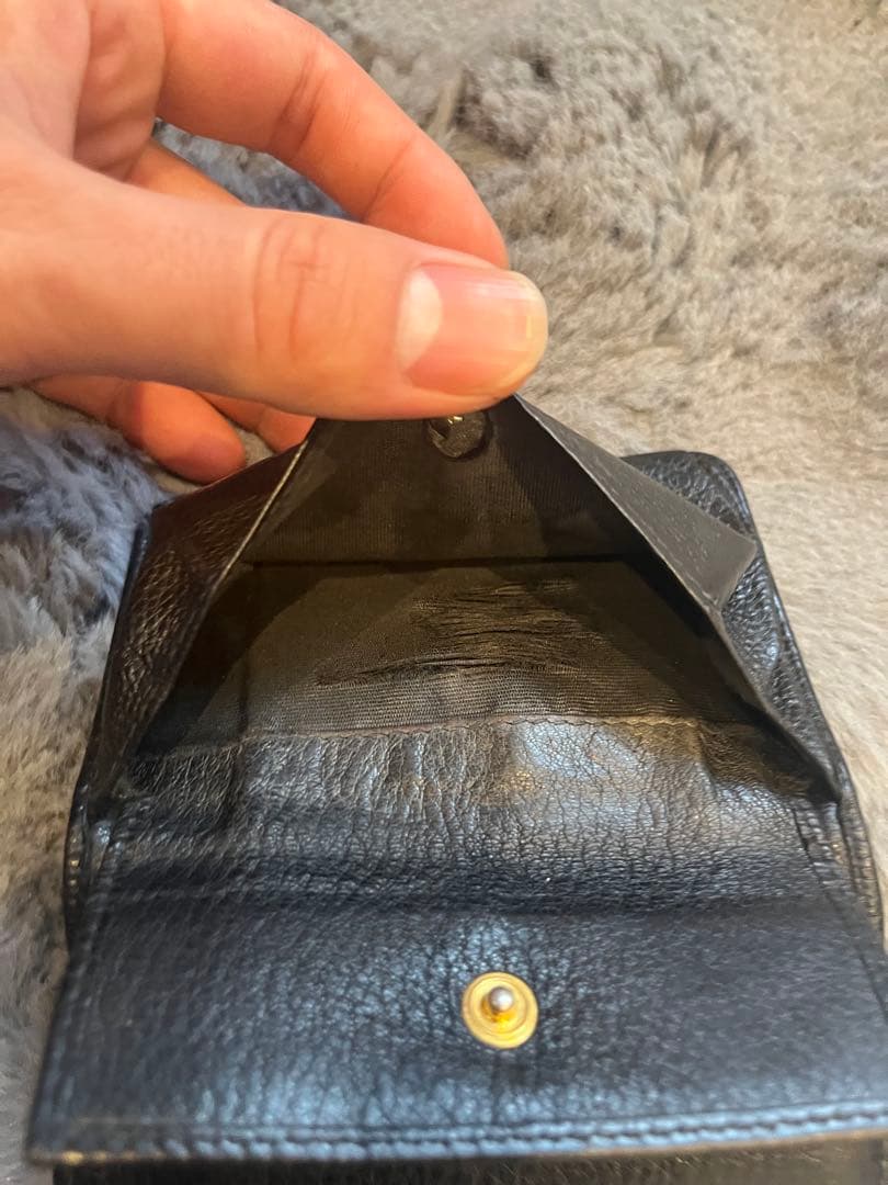 PRADA 二つ折り財布 ブラック レザー