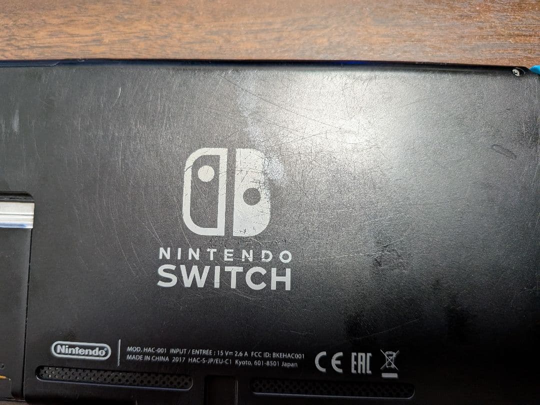 Nintendo Switch 本体 赤青Joy-Con付き