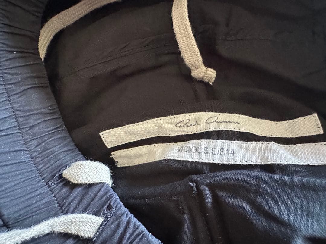 パンツ Rick Owens Pod Shorts
