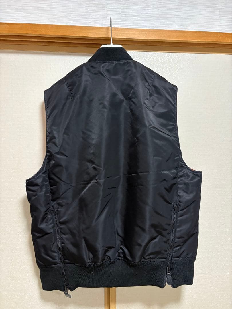 早い者勝ち 限定 AVIREX BLACK MA-1 MILITALY
