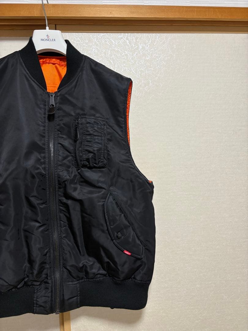 早い者勝ち 限定 AVIREX BLACK MA-1 MILITALY