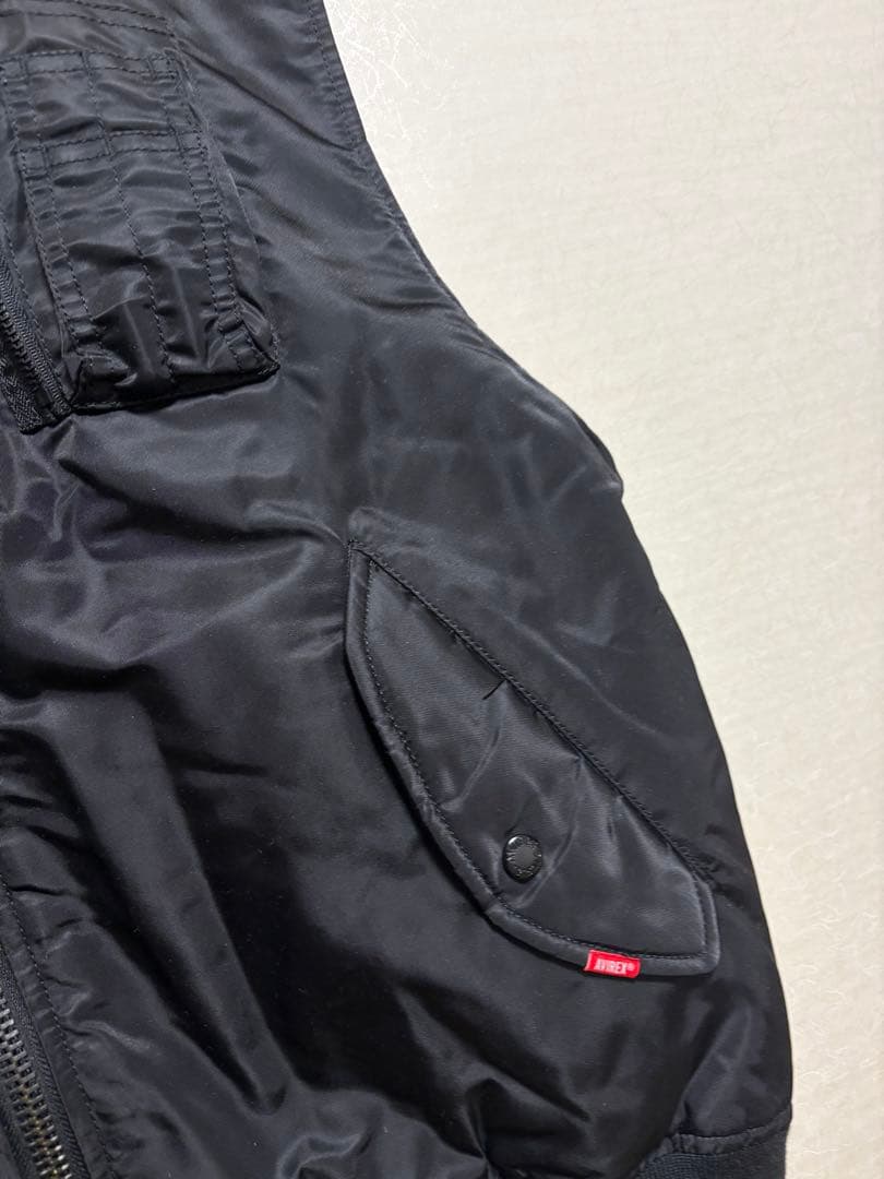 早い者勝ち 限定 AVIREX BLACK MA-1 MILITALY