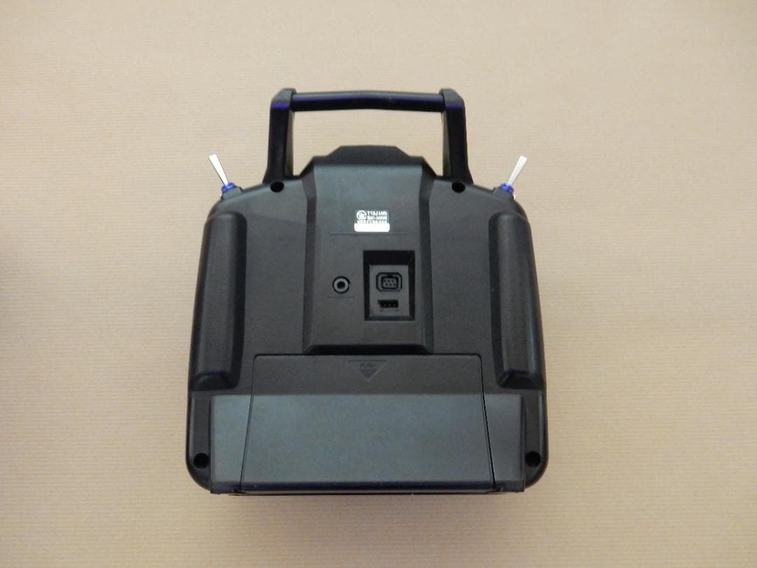 FUTABA T10J ヘリ用 送信機単品 （乾電池仕様） モード１
