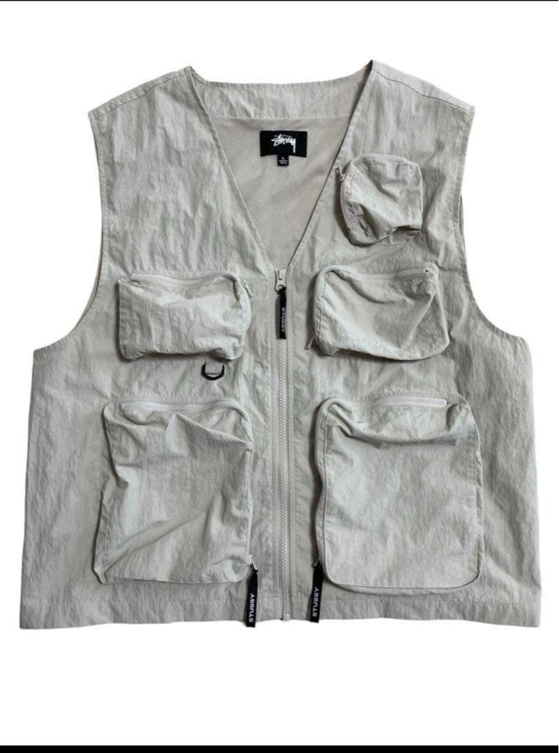 STUSSY Nylon Approach Vest ナイロンベスト　ベージュ
