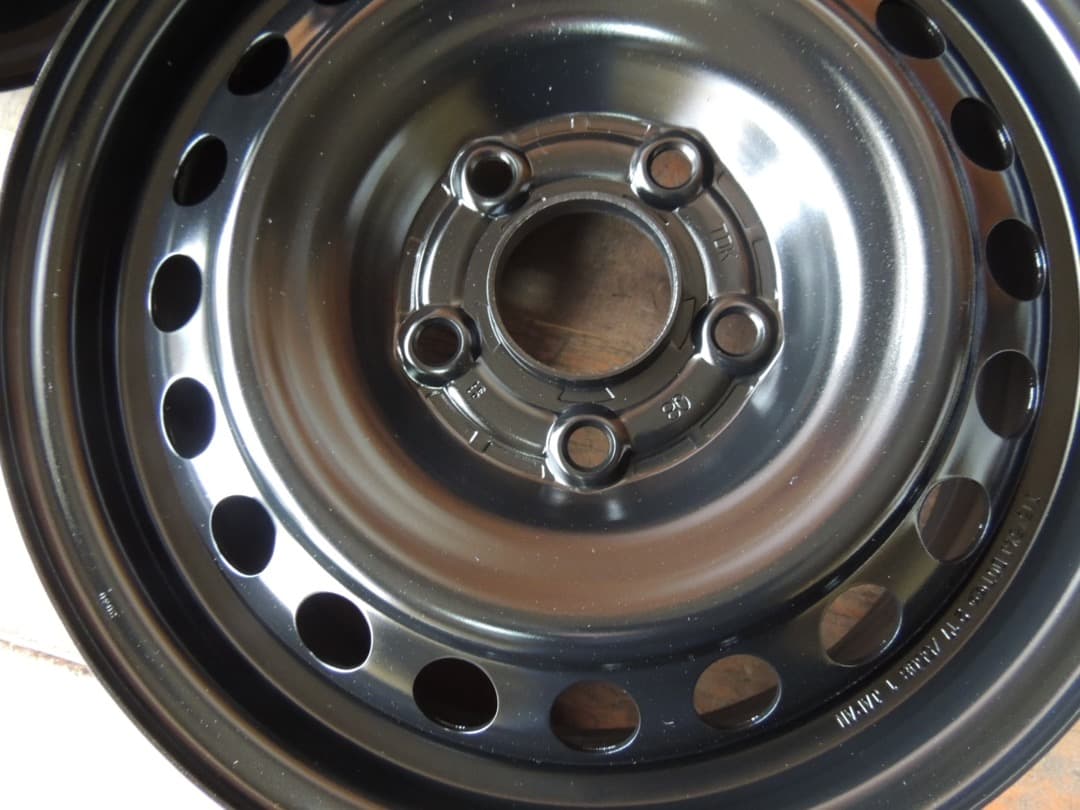 C121 15x5.5J 5穴 スチールホイール 15インチ 4本 フリード