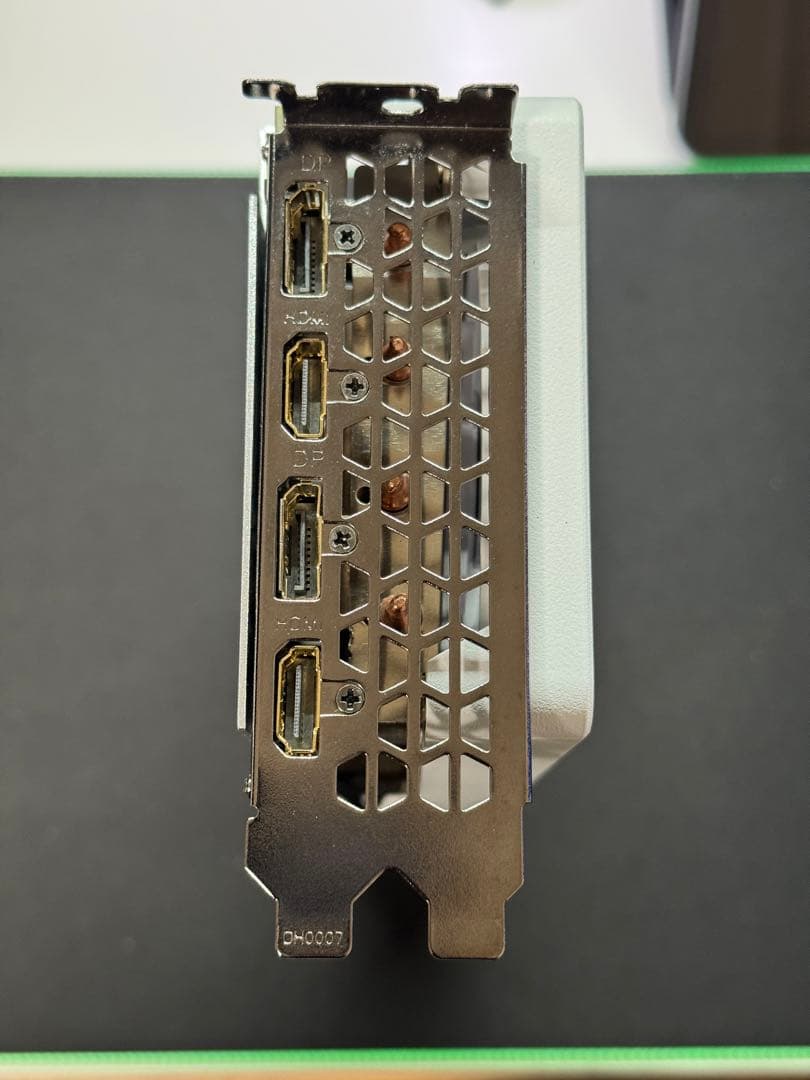 グラフィックボード・グラボ・ビデオカード GIGABYTE GEFORCE RTX 3070 VISION OC 8G