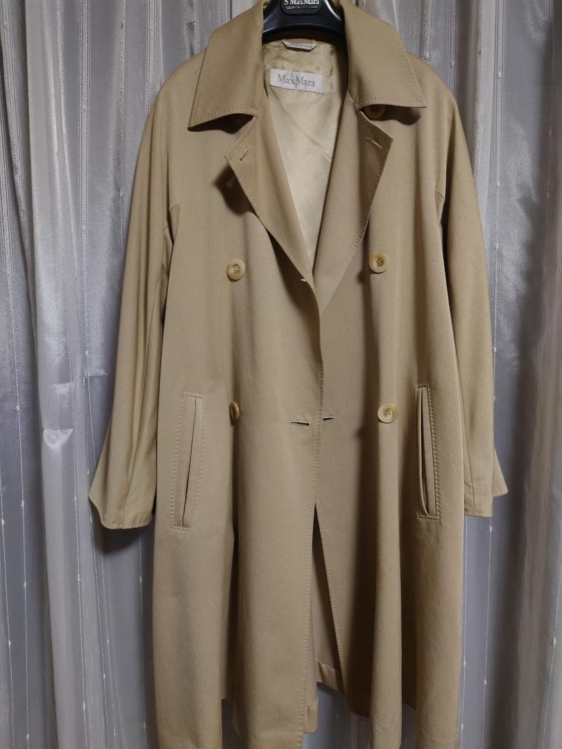 美品☆最高級白タグイタリー製☆MAXMARAトレンチコート☆ベージュ４０