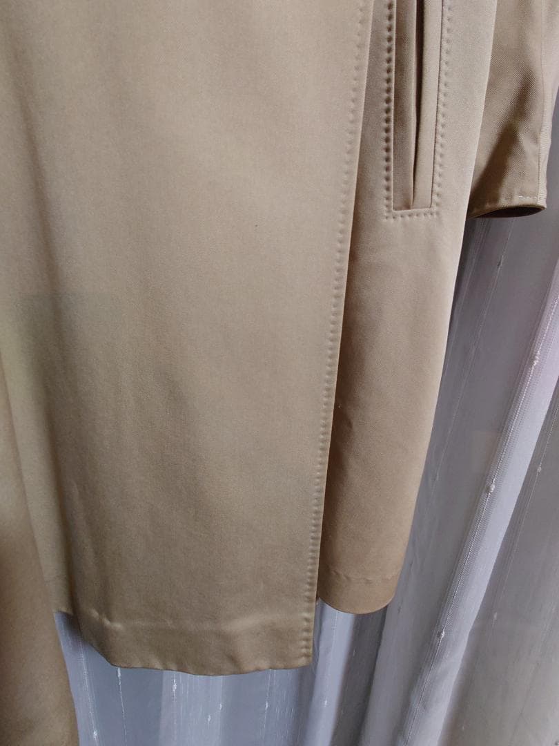 美品☆最高級白タグイタリー製☆MAXMARAトレンチコート☆ベージュ４０