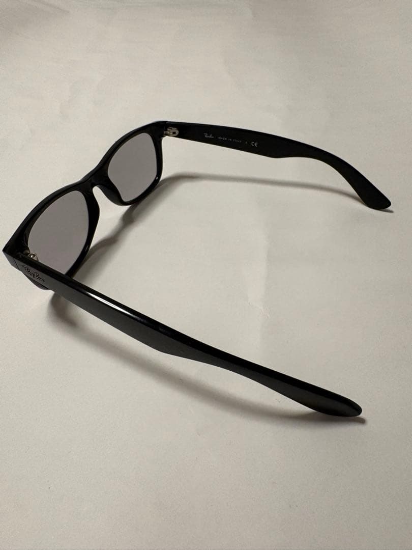 Ray-Ban ブラック ウェイファーラー サングラスNEW WAYFARER
