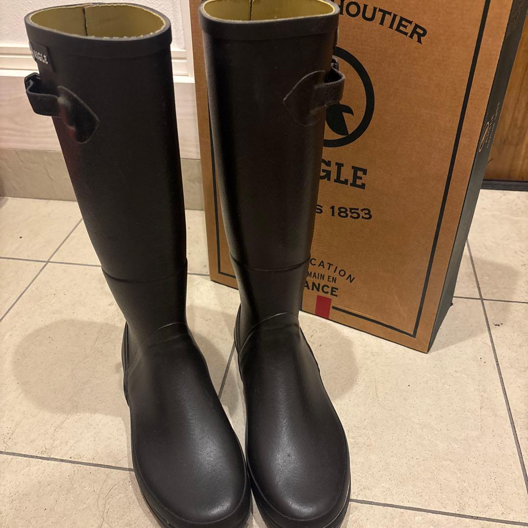 美品　AIGLE 黒 レインブーツ　37