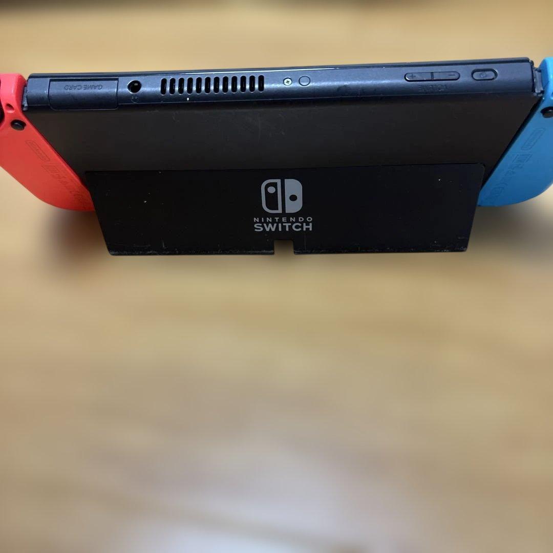 Nintendo Switch 本体 青と赤