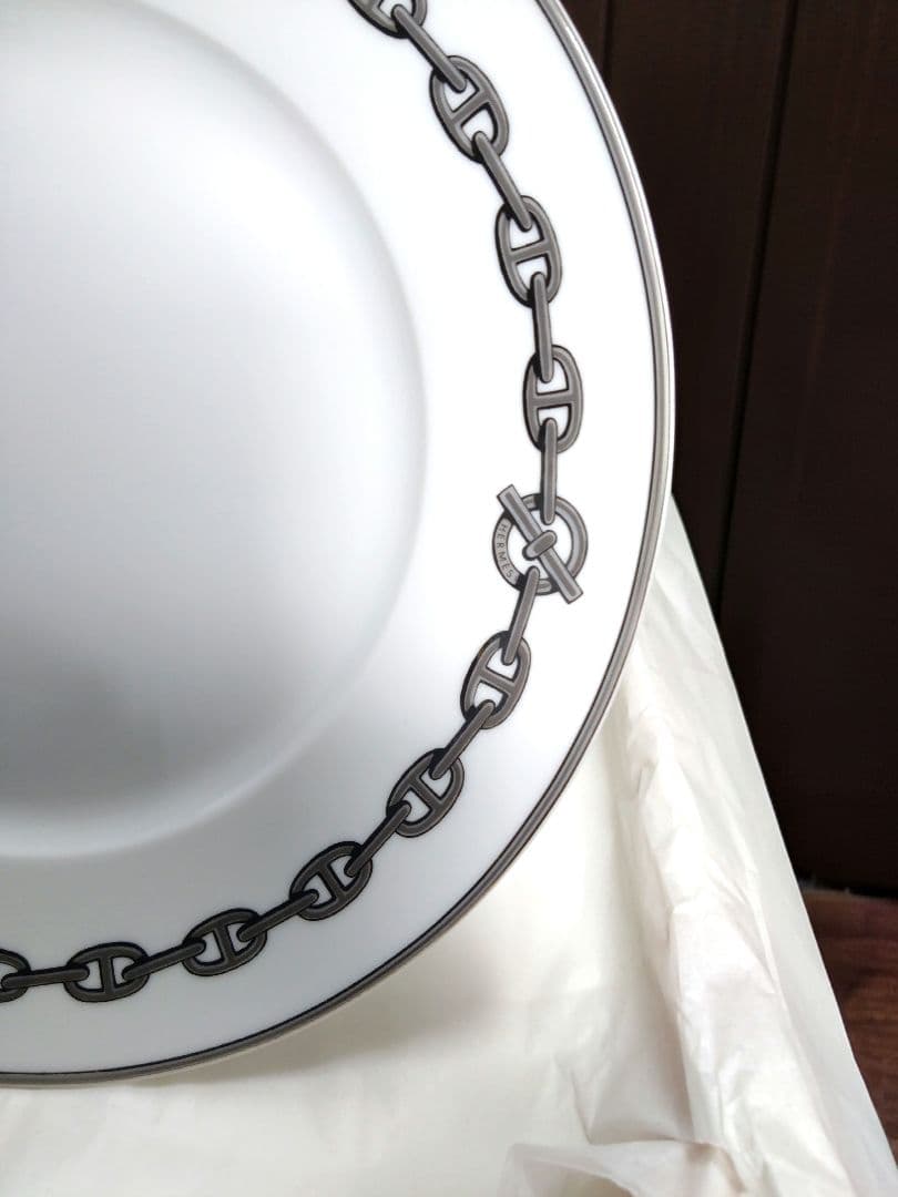 HERMES シェーヌダンクルプラチナチェーン柄 プレート27cm