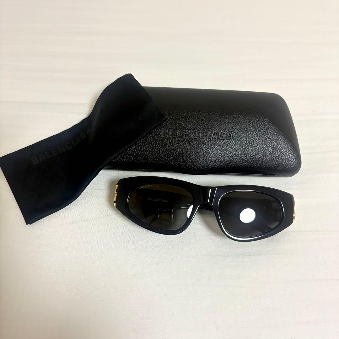 BALENCIAGA ブラック サングラス※あと1日で出品終了