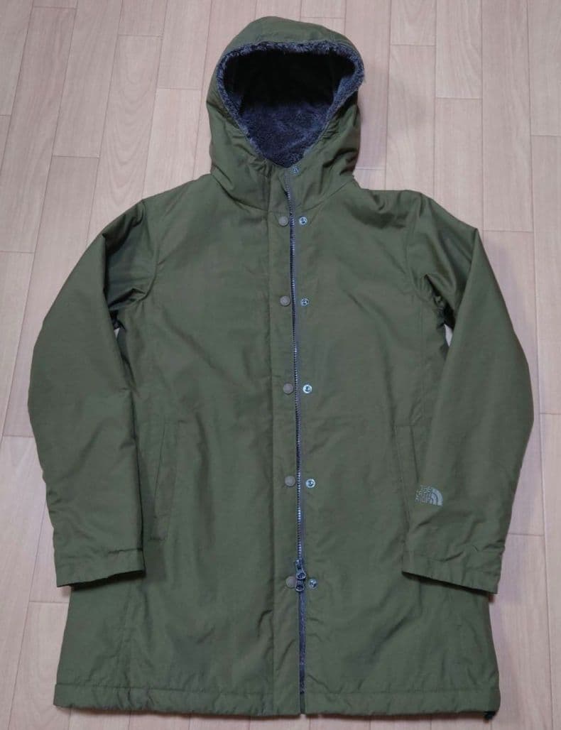 美品THE NORTHFACE レディースコンパクト　ノマドコート　Lサイズ