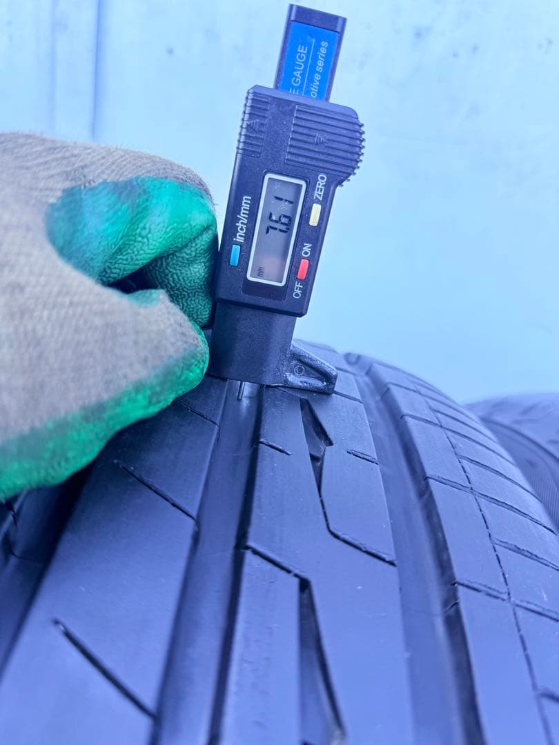 【2019年製】(265/35R19) & (235/40R19) 4本/日本製