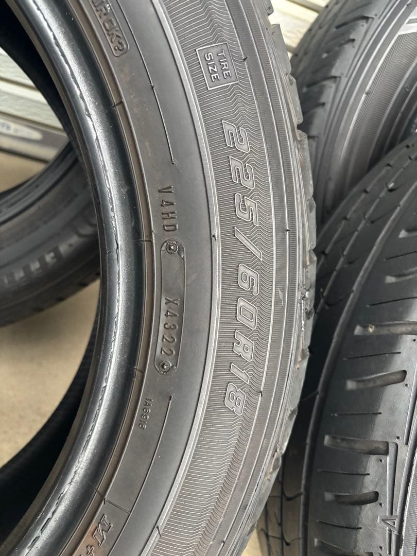 グッドイヤー サマータイヤ4本セット 225/60/R18