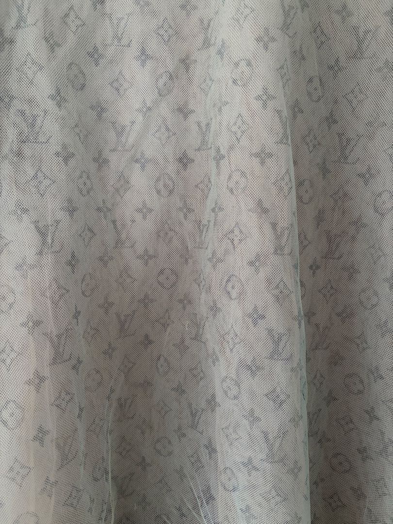 Louis Vuitton シースルーメッシュTシャツ